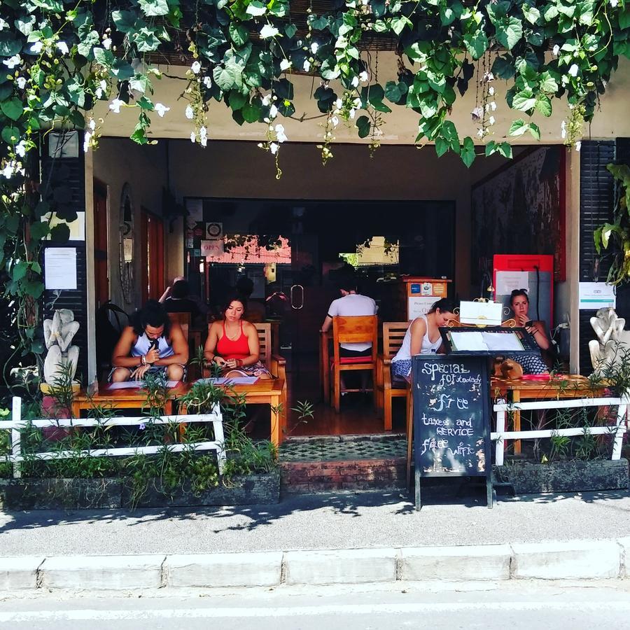 Brata Inn Ubud  Exterior photo